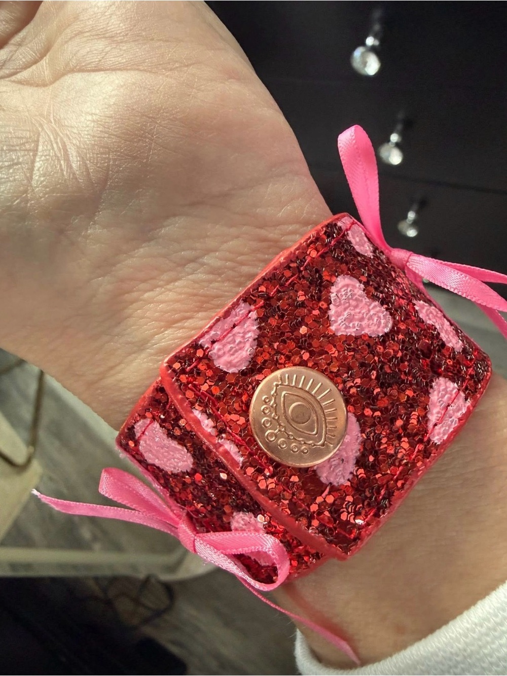 Handcrafted Pink & Red Glitter with hearts Apple Watchband fits 5.75” wrist- - Picture 4 of 4